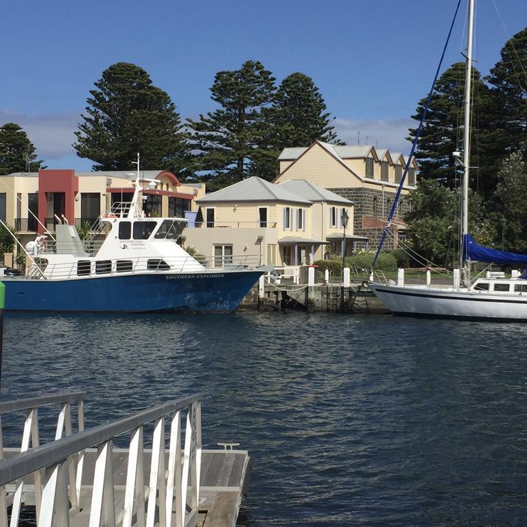 فيلا Dockside Waterfront Indulgence بور فيري المظهر الخارجي الصورة